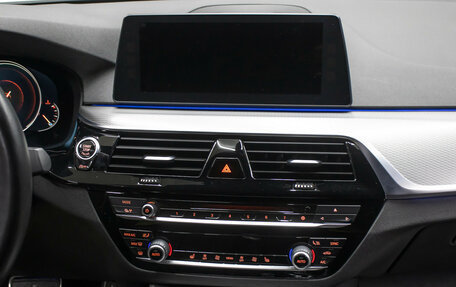 BMW 5 серия, 2017 год, 3 498 000 рублей, 16 фотография