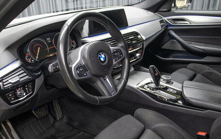 BMW 5 серия, 2017 год, 3 498 000 рублей, 17 фотография