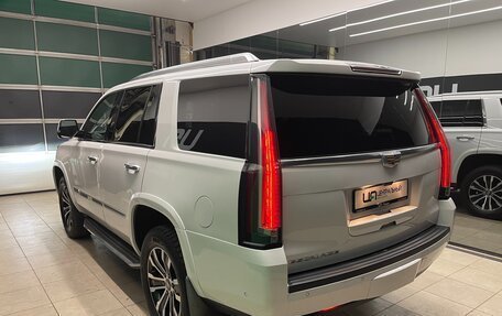 Cadillac Escalade IV, 2020 год, 6 000 000 рублей, 4 фотография