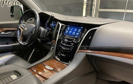 Cadillac Escalade IV, 2020 год, 6 000 000 рублей, 17 фотография