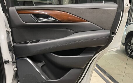 Cadillac Escalade IV, 2020 год, 6 000 000 рублей, 23 фотография