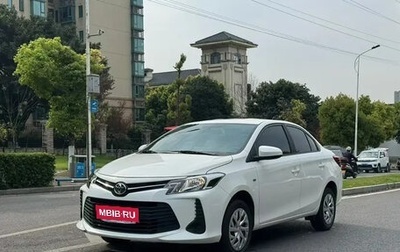 Toyota Vios III, 2022 год, 999 040 рублей, 1 фотография