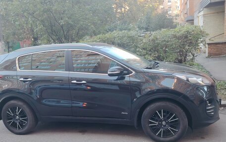 KIA Sportage IV рестайлинг, 2018 год, 1 960 000 рублей, 3 фотография