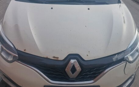 Renault Kaptur I рестайлинг, 2017 год, 1 040 000 рублей, 3 фотография