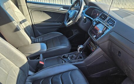 Volkswagen Tiguan II, 2021 год, 3 850 000 рублей, 8 фотография