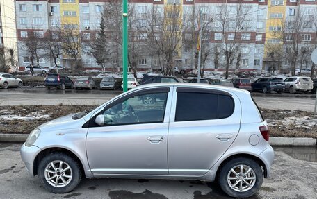 Toyota Vitz, 2001 год, 330 000 рублей, 3 фотография