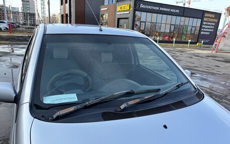 Toyota Vitz, 2001 год, 330 000 рублей, 10 фотография