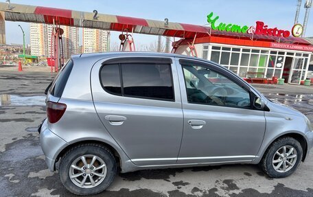 Toyota Vitz, 2001 год, 330 000 рублей, 9 фотография