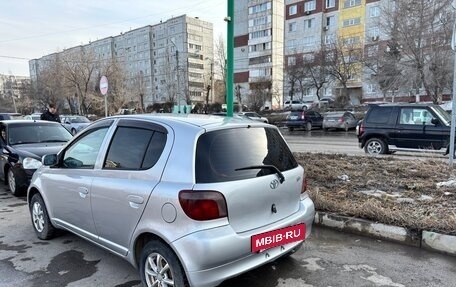 Toyota Vitz, 2001 год, 330 000 рублей, 4 фотография