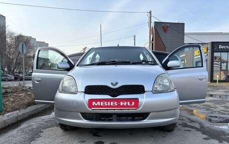 Toyota Vitz, 2001 год, 330 000 рублей, 11 фотография