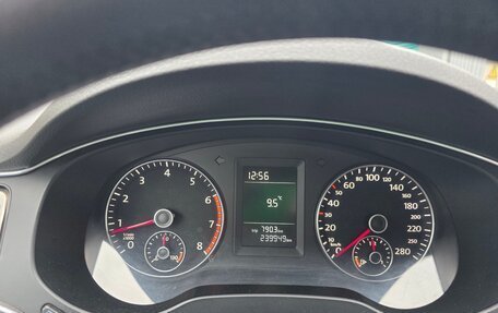 Volkswagen Jetta VI, 2014 год, 1 050 000 рублей, 14 фотография