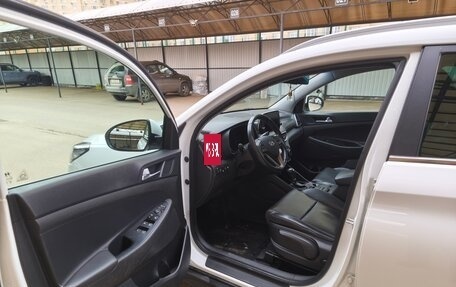 Hyundai Tucson III, 2019 год, 2 260 000 рублей, 9 фотография