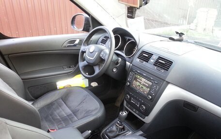 Skoda Yeti I рестайлинг, 2013 год, 999 000 рублей, 3 фотография