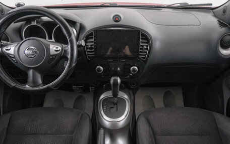 Nissan Juke II, 2011 год, 999 000 рублей, 11 фотография
