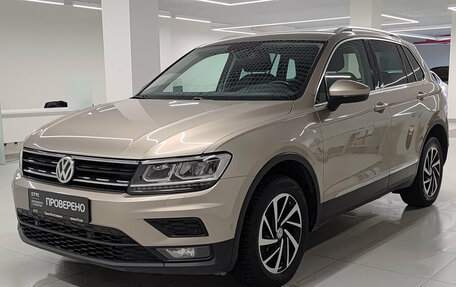Volkswagen Tiguan II, 2018 год, 2 201 000 рублей, 5 фотография