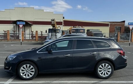 Opel Astra J, 2013 год, 1 100 000 рублей, 5 фотография