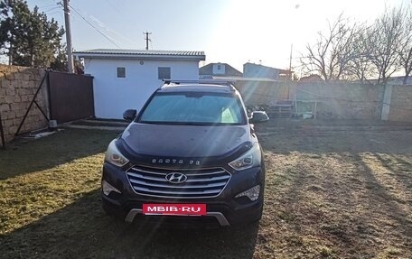 Hyundai Santa Fe III рестайлинг, 2015 год, 2 350 000 рублей, 1 фотография