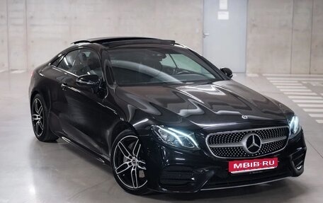 Mercedes-Benz E-Класс, 2017 год, 3 650 000 рублей, 1 фотография