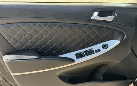 Hyundai Solaris II рестайлинг, 2012 год, 599 000 рублей, 12 фотография