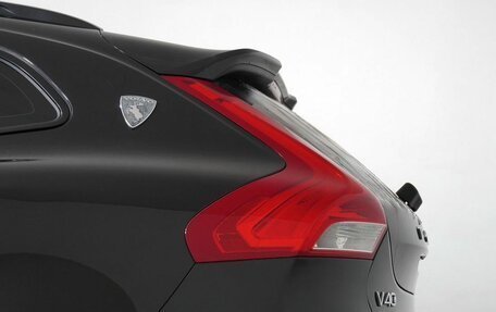 Volvo V40 Cross Country I, 2019 год, 1 990 000 рублей, 4 фотография