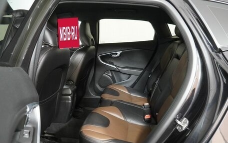 Volvo V40 Cross Country I, 2019 год, 1 990 000 рублей, 8 фотография