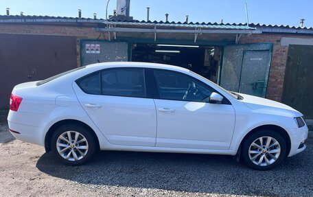 Skoda Octavia, 2019 год, 2 000 000 рублей, 2 фотография