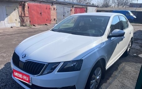 Skoda Octavia, 2019 год, 2 000 000 рублей, 8 фотография