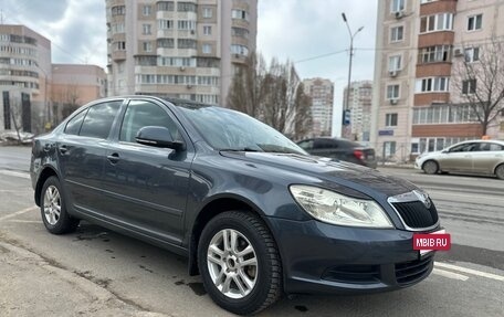 Skoda Octavia, 2010 год, 695 000 рублей, 2 фотография
