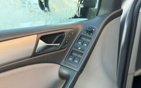 Volkswagen Golf VI, 2011 год, 890 000 рублей, 10 фотография