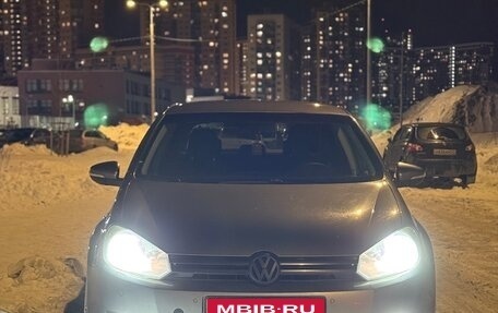 Volkswagen Golf VI, 2011 год, 890 000 рублей, 2 фотография
