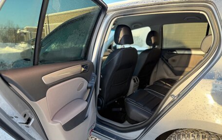 Volkswagen Golf VI, 2011 год, 890 000 рублей, 15 фотография