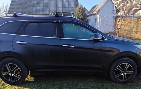 Hyundai Santa Fe III рестайлинг, 2015 год, 2 350 000 рублей, 2 фотография