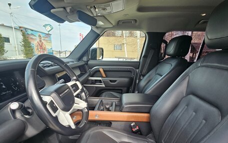 Land Rover Defender II, 2021 год, 6 800 000 рублей, 20 фотография