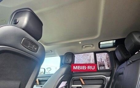 Land Rover Defender II, 2021 год, 6 800 000 рублей, 27 фотография