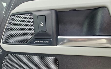 Land Rover Defender II, 2021 год, 6 800 000 рублей, 38 фотография