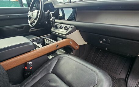 Land Rover Defender II, 2021 год, 6 800 000 рублей, 36 фотография