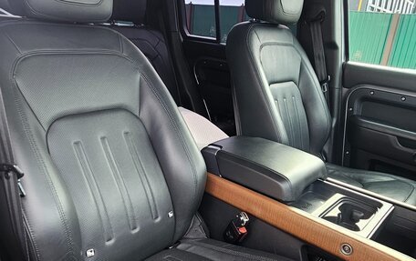 Land Rover Defender II, 2021 год, 6 800 000 рублей, 35 фотография