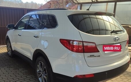 Hyundai Santa Fe III рестайлинг, 2015 год, 1 950 000 рублей, 3 фотография