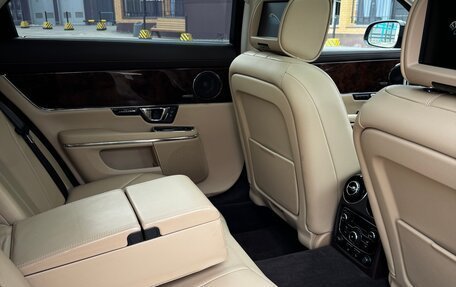 Jaguar XJ IV (X351), 2014 год, 2 800 000 рублей, 26 фотография