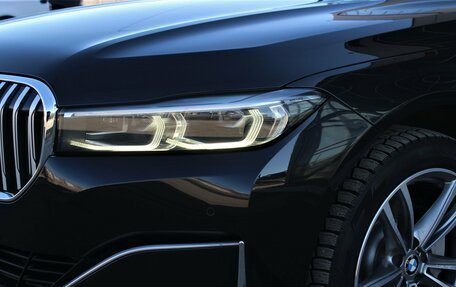 BMW 7 серия, 2019 год, 4 950 000 рублей, 11 фотография