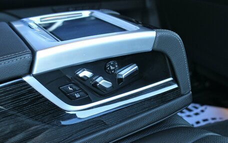 BMW 7 серия, 2019 год, 4 950 000 рублей, 23 фотография