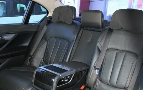BMW 7 серия, 2019 год, 4 950 000 рублей, 33 фотография