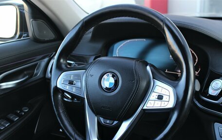 BMW 7 серия, 2019 год, 4 950 000 рублей, 35 фотография