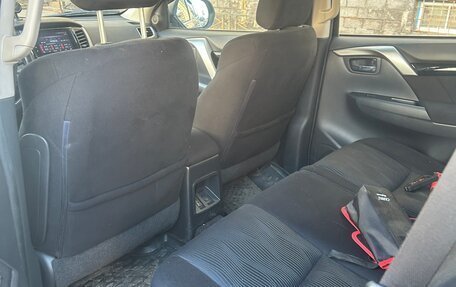 Mitsubishi Pajero Sport III рестайлинг, 2019 год, 2 450 000 рублей, 2 фотография