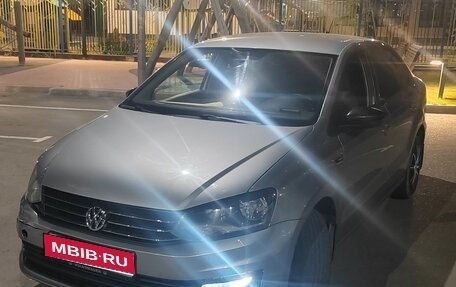 Volkswagen Polo VI (EU Market), 2018 год, 950 000 рублей, 1 фотография