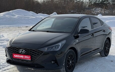 Hyundai Solaris II рестайлинг, 2021 год, 1 680 000 рублей, 1 фотография