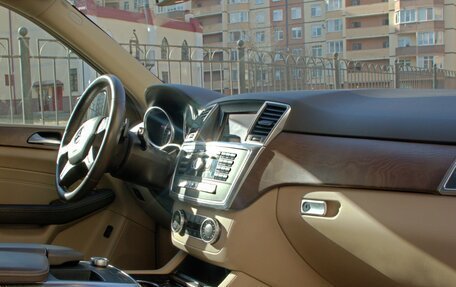 Mercedes-Benz M-Класс, 2014 год, 3 390 000 рублей, 9 фотография