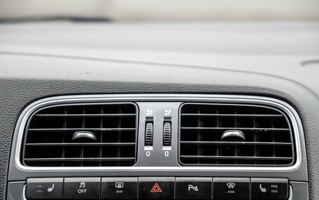 Volkswagen Polo VI (EU Market), 2019 год, 1 448 000 рублей, 27 фотография