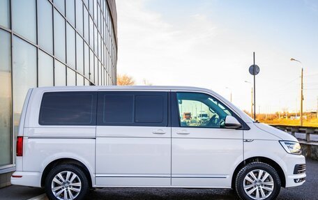 Volkswagen Multivan T6 рестайлинг, 2015 год, 4 398 000 рублей, 8 фотография