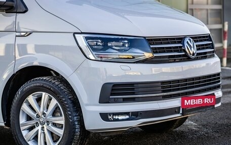 Volkswagen Multivan T6 рестайлинг, 2015 год, 4 398 000 рублей, 9 фотография